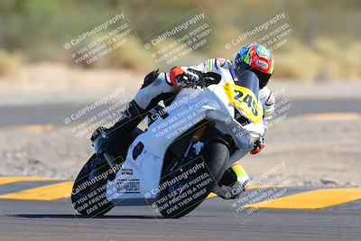 media/Sep-25-2022-CVMA (Sun) [[ee08ed6642]]/Race 6 Amateur Supersport Open/